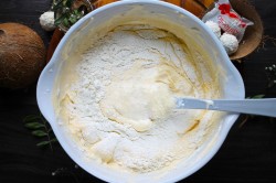 Миндально кокосовый бисквит рецепт. tort s kokosom 1614973930 6 min. Миндально кокосовый бисквит рецепт фото. Миндально кокосовый бисквит рецепт-tort s kokosom 1614973930 6 min. картинка Миндально кокосовый бисквит рецепт. картинка tort s kokosom 1614973930 6 min. Для тех, кто уже приготовил торт «Фереро Роше» и «Сникерс», следующий «конфетный» торт. На этот раз по мотивам знаменитых «Рафаэлло». Рецепт и фото Ксении Боровковой.