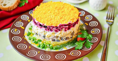 Сельдь под шубой с яйцом