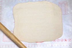 немецкое блюдо штрудли с мясом и картошкой. shtrudli s myasom i kartofelem po nemecki 1625743402 14 min. немецкое блюдо штрудли с мясом и картошкой фото. немецкое блюдо штрудли с мясом и картошкой-shtrudli s myasom i kartofelem po nemecki 1625743402 14 min. картинка немецкое блюдо штрудли с мясом и картошкой. картинка shtrudli s myasom i kartofelem po nemecki 1625743402 14 min. Оригинальные, пышные, необычные, из простых продуктов! Штрудли с мясом и картофелем по-немецки — это булочки-завитушки, приготовленные на пару вместе с тушеным мясом и картошкой. Получается сразу и блюдо, и хлеб. Пикантности добавляет вкусу квашеная капуста, а штрудли делают его сытным и домашним.