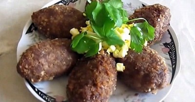 Зразы с яйцом луком хлебом в духовке