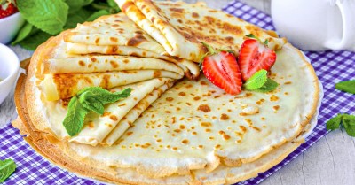 Тонкие блины бездрожжевые на молоке с дырочками