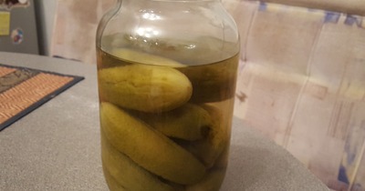 Маринованные огурцы ароматные
