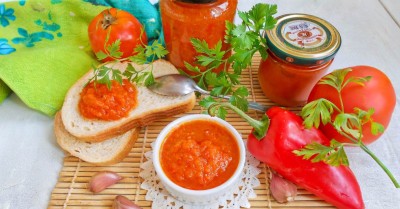 Соус с помидорами болгарским перцем и чесноком на зиму