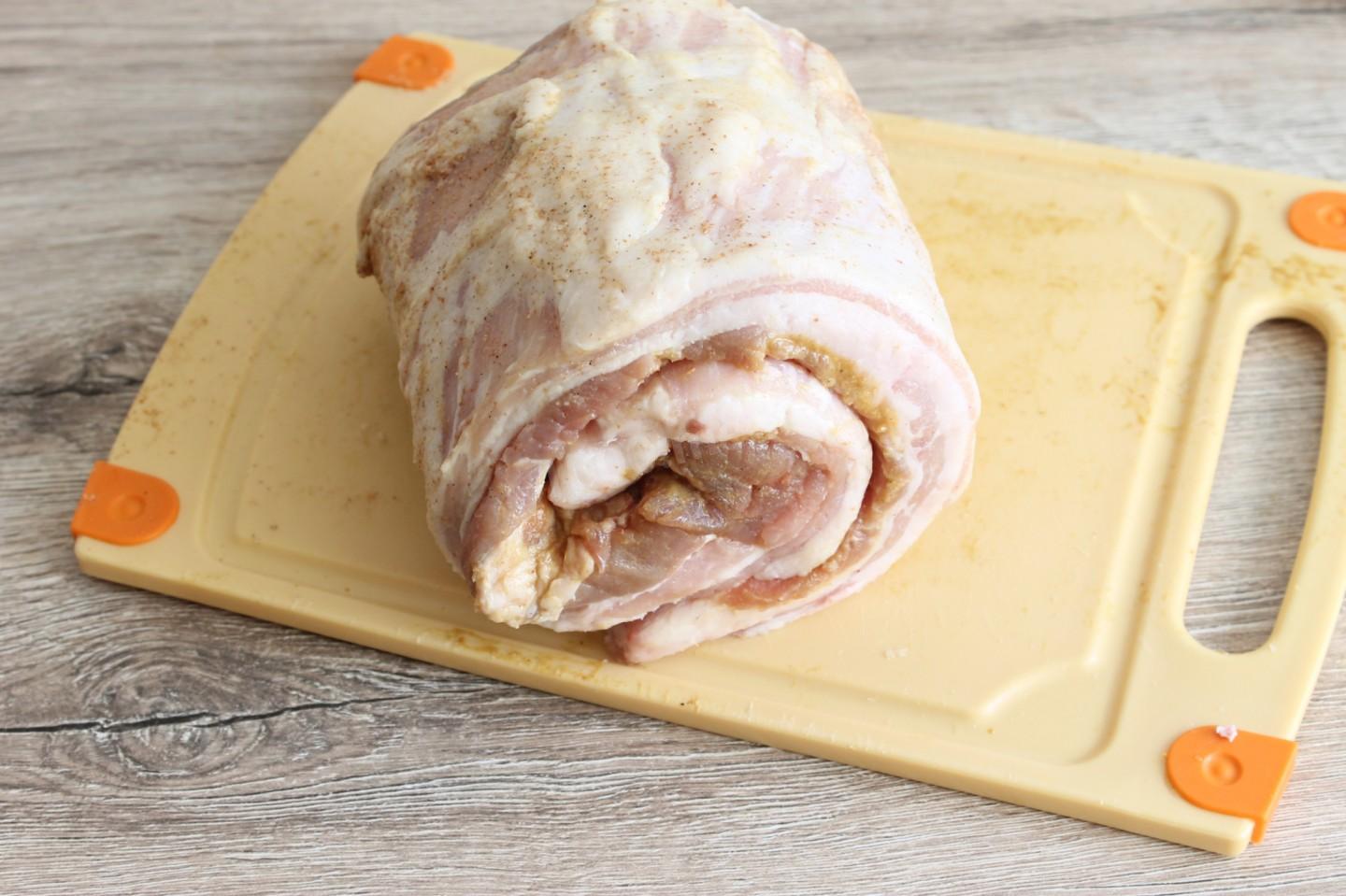 Рецепт рулета из свиной брюшины: как правильно приготовить домашнее блюдо