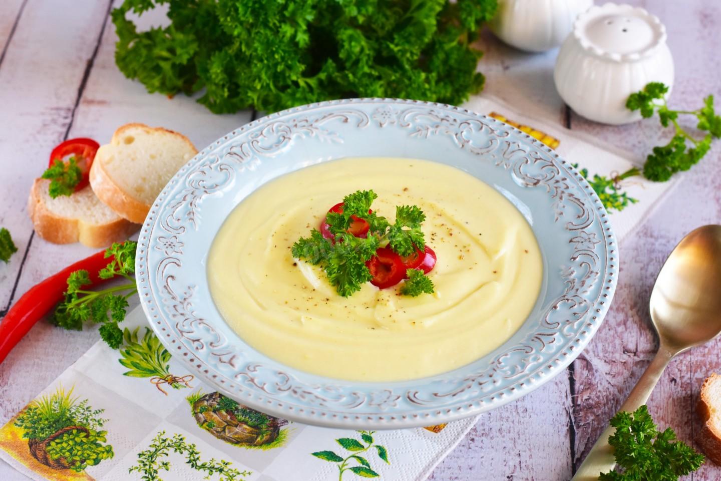 Вкусный мятный крем-суп с цветной капустой: лучший рецепт