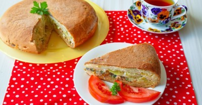 Заливной пирог на кефире в мультиварке