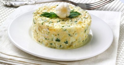 Салат с мясом криля и брынзой