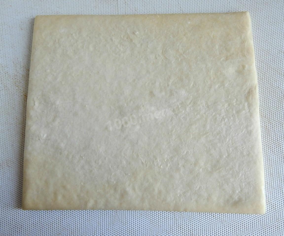 Разморозка теста слоеного. Текстура слоеного теста. Слоеное тесто готовое. Слоеное тесто Диамант. Тесто слоеное замороженное.