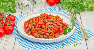 Фасоль с томатной пастой