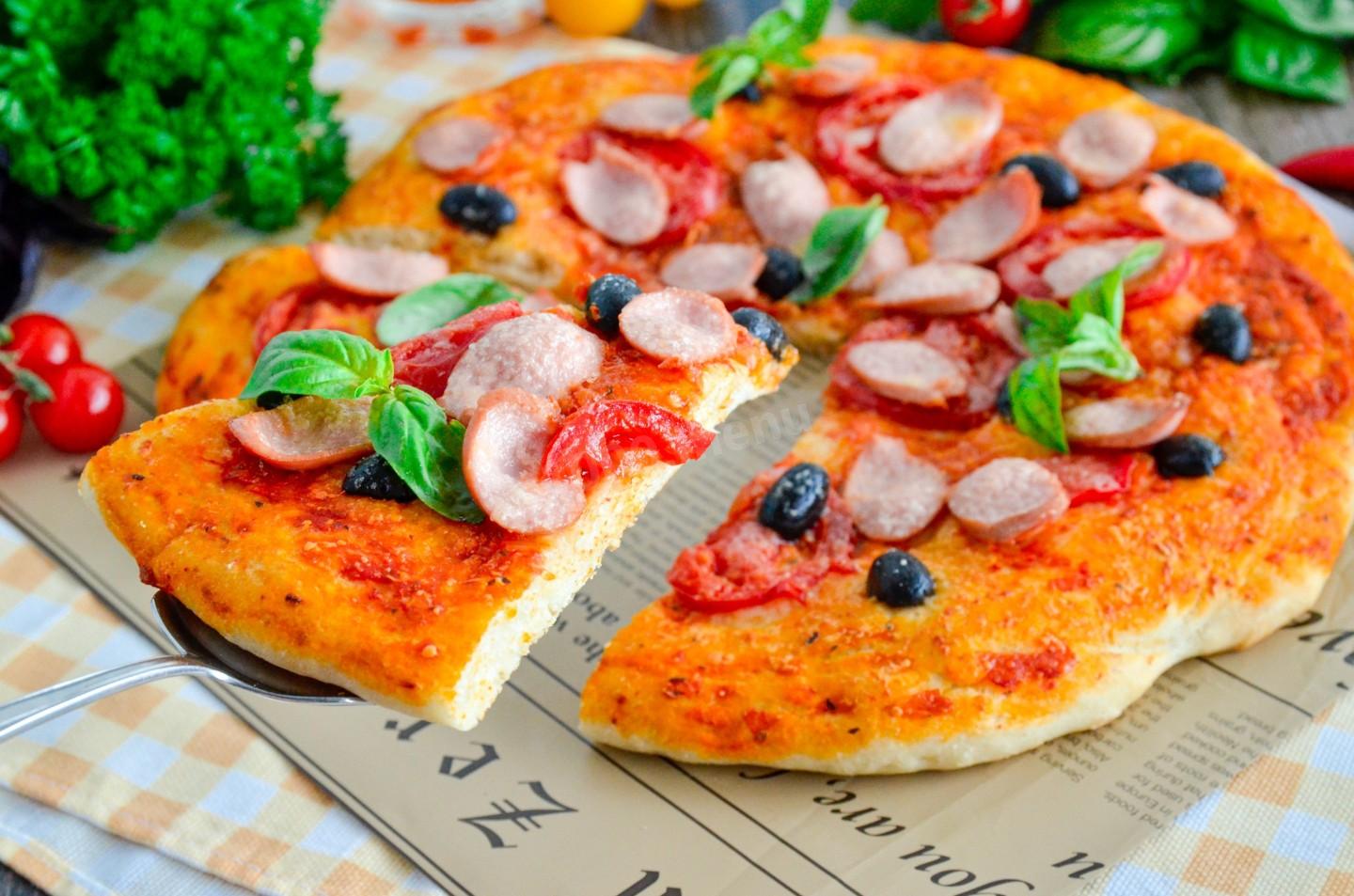 быстрая пицца в духовке с сыром и колбасой фото 110