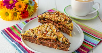 Ореховый торт с грецкими орехами и сгущенкой