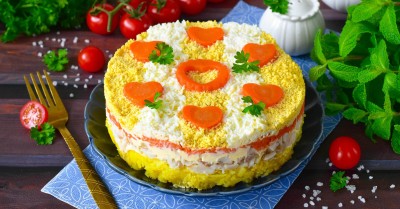 Салат с треской картошкой и яйцом