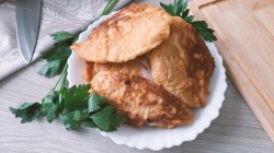курица в пивном кляре на сковороде рецепт. otbivnye iz kuricy v klyare 1629180879 0 min. курица в пивном кляре на сковороде рецепт фото. курица в пивном кляре на сковороде рецепт-otbivnye iz kuricy v klyare 1629180879 0 min. картинка курица в пивном кляре на сковороде рецепт. картинка otbivnye iz kuricy v klyare 1629180879 0 min. Один из аппетитнейших рецептов курицы – в пивном кляре.