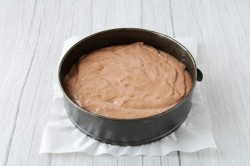 норка крота торт с бананами и сливками маскарпоне. tort norka krota bananovyi 1629874519 10 min. норка крота торт с бананами и сливками маскарпоне фото. норка крота торт с бананами и сливками маскарпоне-tort norka krota bananovyi 1629874519 10 min. картинка норка крота торт с бананами и сливками маскарпоне. картинка tort norka krota bananovyi 1629874519 10 min. Не так давно искала рецепт торта на день рождения детей. Просили испечь его на основе шоколадного бисквита. И вспомнила, что в моей копилке есть легкий вариант, где в качестве начинки используется клубника. Но эта ягода только появилась на прилавках магазина и стоит пока дорого. Поэтому решила заменить ее на бананы.