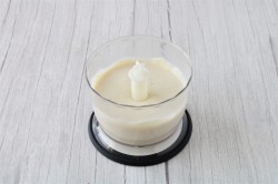 норка крота торт с бананами и сливками маскарпоне. tort norka krota bananovyi 1629874524 16 min. норка крота торт с бананами и сливками маскарпоне фото. норка крота торт с бананами и сливками маскарпоне-tort norka krota bananovyi 1629874524 16 min. картинка норка крота торт с бананами и сливками маскарпоне. картинка tort norka krota bananovyi 1629874524 16 min. Не так давно искала рецепт торта на день рождения детей. Просили испечь его на основе шоколадного бисквита. И вспомнила, что в моей копилке есть легкий вариант, где в качестве начинки используется клубника. Но эта ягода только появилась на прилавках магазина и стоит пока дорого. Поэтому решила заменить ее на бананы.