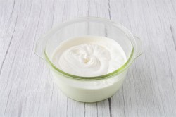 норка крота торт с бананами и сливками маскарпоне. tort norka krota bananovyi 1629874525 19 min. норка крота торт с бананами и сливками маскарпоне фото. норка крота торт с бананами и сливками маскарпоне-tort norka krota bananovyi 1629874525 19 min. картинка норка крота торт с бананами и сливками маскарпоне. картинка tort norka krota bananovyi 1629874525 19 min. Не так давно искала рецепт торта на день рождения детей. Просили испечь его на основе шоколадного бисквита. И вспомнила, что в моей копилке есть легкий вариант, где в качестве начинки используется клубника. Но эта ягода только появилась на прилавках магазина и стоит пока дорого. Поэтому решила заменить ее на бананы.