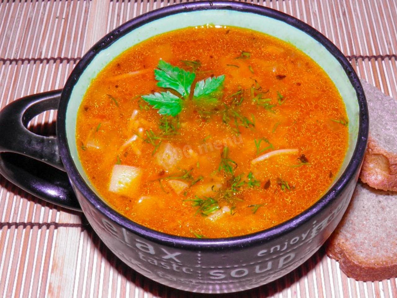 Первые блюда на каждый рецепты простые. Вкусные первые блюда. Суп домашний. Самый вкусный суп в мире. Простые домашние супы.