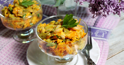 Салат фасоль консервированная с майонезом и овощами