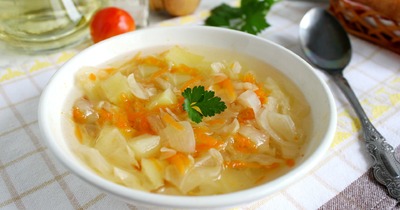 Овощной суп для похудения из капусты с кабачками