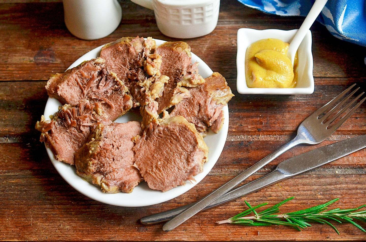 Как готовить вкусные блюда из свиного языка: рецепты и советы