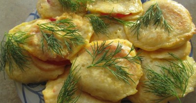 Помидоры в кляре с сыром и майонезом