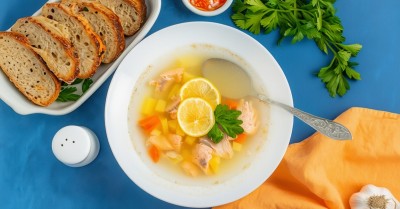 Уха из форели голова и хвост