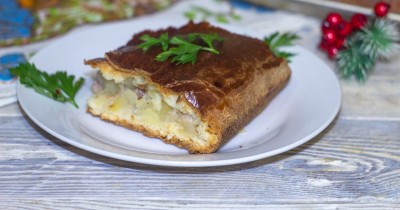 Пирог мясной картофельный на дрожжах