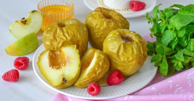 Яблоки в аэрогриле