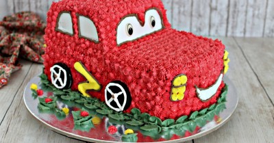 Торт красная Машина из крема