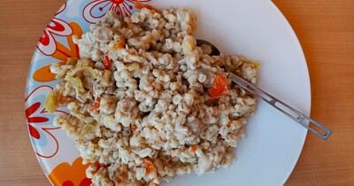 перловка с курицей и яблоком