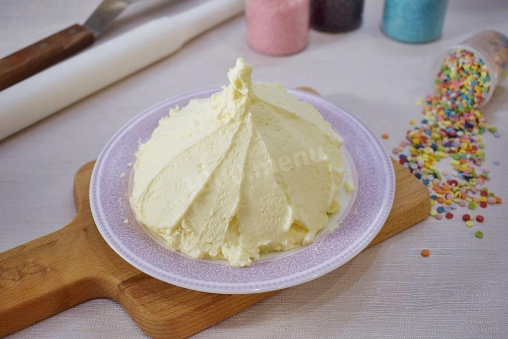 Как крепить сахарную картинку на торт сверху на крем чиз