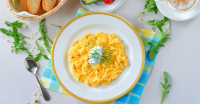 Скрэмбл из яиц классический