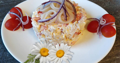 Салат Красное море с кальмарами