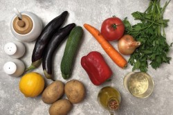 овощное рагу с кабачками и картошкой в горшочках в духовке рецепт с фото. ovoschnoe ragu v gorshochkax v. овощное рагу с кабачками и картошкой в горшочках в духовке рецепт с фото фото. овощное рагу с кабачками и картошкой в горшочках в духовке рецепт с фото-ovoschnoe ragu v gorshochkax v. картинка овощное рагу с кабачками и картошкой в горшочках в духовке рецепт с фото. картинка ovoschnoe ragu v gorshochkax v. Овощное рагу с кабачками и картошкой – один самых выигрышных вариантов для обеда. Готовить его легко и выглядит блюдо достойно. Ну а вкус зависит от того, как приготовите. Поэтому, мы подготовили для вас самые удачные рецепты с пошаговым оформлением, чтобы наверняка получилось вкусно, сытно и полезно.