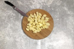 овощное рагу с кабачками и картошкой в горшочках в духовке рецепт с фото. ovoschnoe ragu v gorshochkax v. овощное рагу с кабачками и картошкой в горшочках в духовке рецепт с фото фото. овощное рагу с кабачками и картошкой в горшочках в духовке рецепт с фото-ovoschnoe ragu v gorshochkax v. картинка овощное рагу с кабачками и картошкой в горшочках в духовке рецепт с фото. картинка ovoschnoe ragu v gorshochkax v. Овощное рагу с кабачками и картошкой – один самых выигрышных вариантов для обеда. Готовить его легко и выглядит блюдо достойно. Ну а вкус зависит от того, как приготовите. Поэтому, мы подготовили для вас самые удачные рецепты с пошаговым оформлением, чтобы наверняка получилось вкусно, сытно и полезно.
