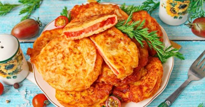 Помидоры в кляре с сыром