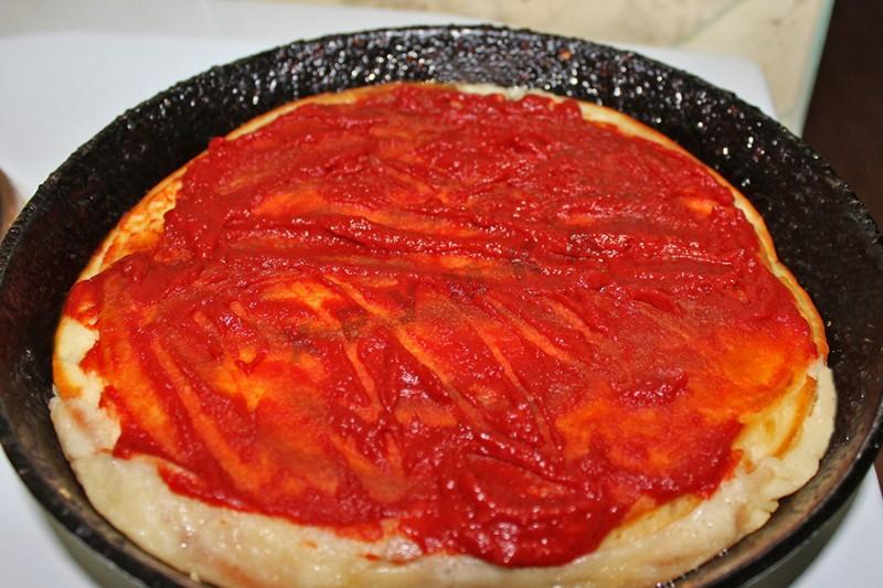 Как пожарить пиццу на сковородке