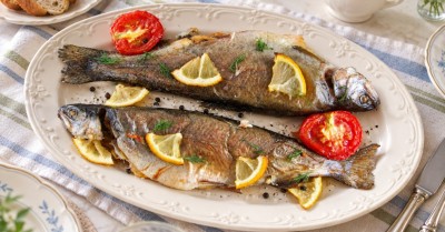 Форель в духовке целиком запеченная