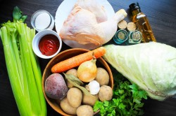 обычный борщ с курицей рецепт. borsch klassicheskii s kuricei 1635745550 1 min. обычный борщ с курицей рецепт фото. обычный борщ с курицей рецепт-borsch klassicheskii s kuricei 1635745550 1 min. картинка обычный борщ с курицей рецепт. картинка borsch klassicheskii s kuricei 1635745550 1 min. Борщ еще с древних времен является одним из самых любимых первых блюд среди славянских народов. Когда-то борщом называли обычную похлебку из борщевика. А позже готовили на свекольном квасе.