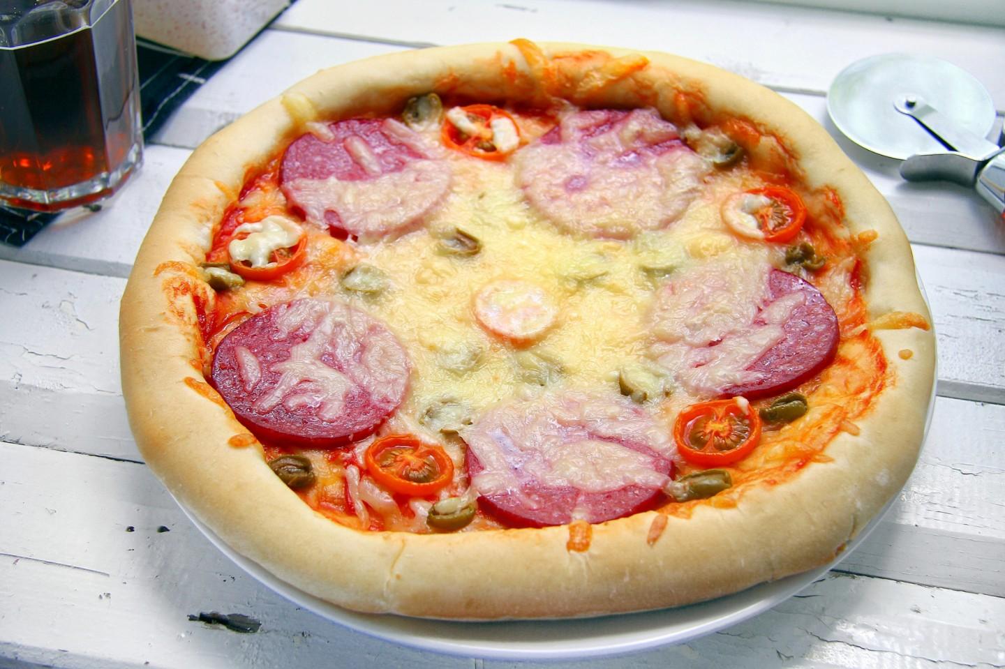 тесто и начинка для пиццы рецепт с колбасой фото 67