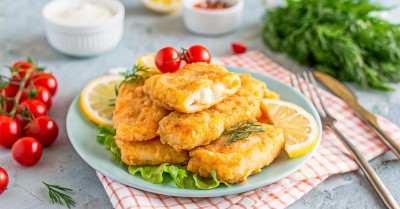 Филе минтая в кляре на сковороде