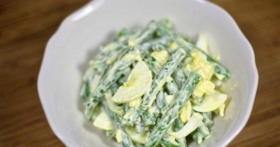 Салат яйца зеленая фасоль майонез