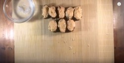 нигири что это за блюдо. gunkan ili sushi nigiri 1573580515 10 min. нигири что это за блюдо фото. нигири что это за блюдо-gunkan ili sushi nigiri 1573580515 10 min. картинка нигири что это за блюдо. картинка gunkan ili sushi nigiri 1573580515 10 min. Японцы – приверженцы гармонии во всем: в жизни, в работе, в отношениях. И особенно заметно это выражается в еде. Сами японцы так и утверждают, что самое важное в приготовлении пищи – это соблюдение гармонии и баланса вкуса.