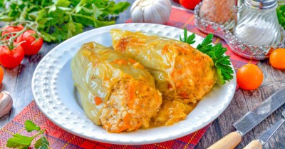Перцы фаршированные мясом и рисом в кастрюле сочные