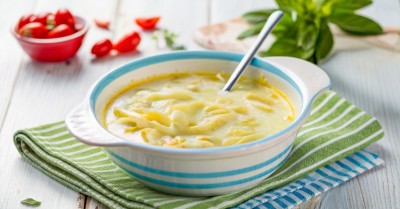 Молочный суп с лапшой
