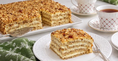 Египетский торт с безе
