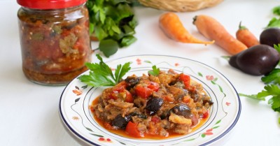 Закуска из баклажанов с помидорами