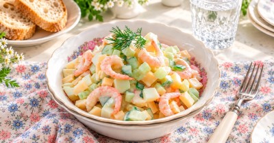 Салат огурец яйцо с морепродуктами