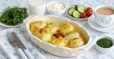 Картофель в молоке в духовке