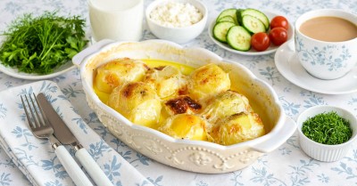Картофель в молоке в духовке